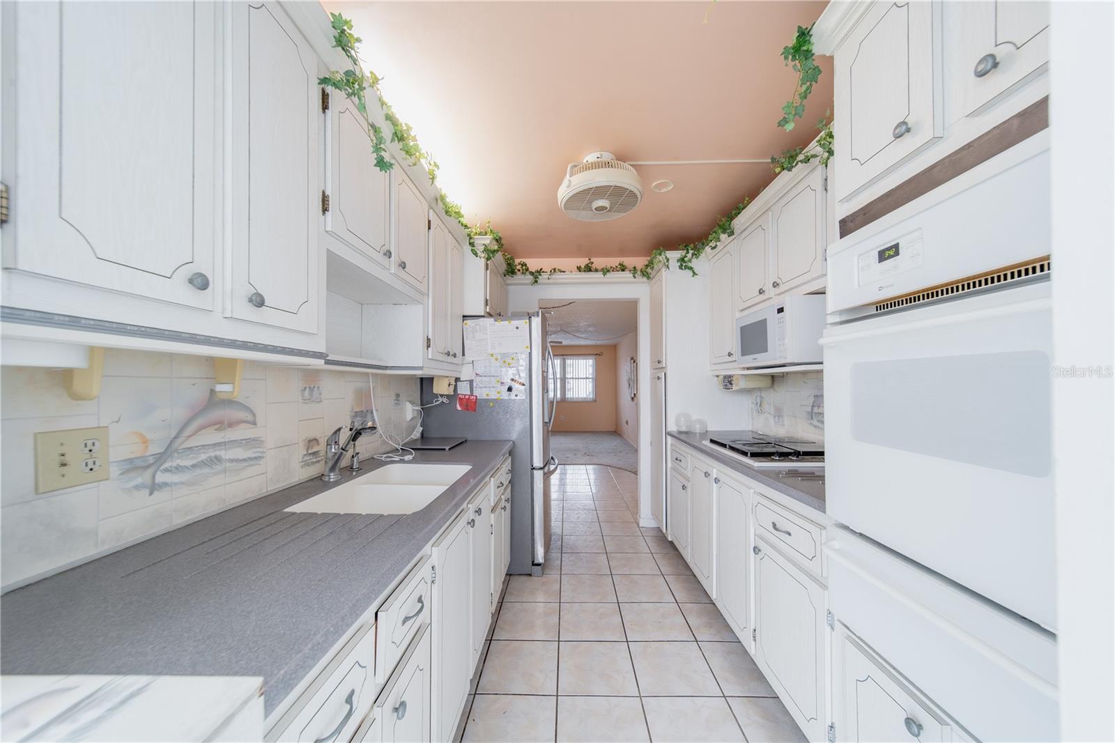 TOWN SHORES OF GULFPORT - Residential