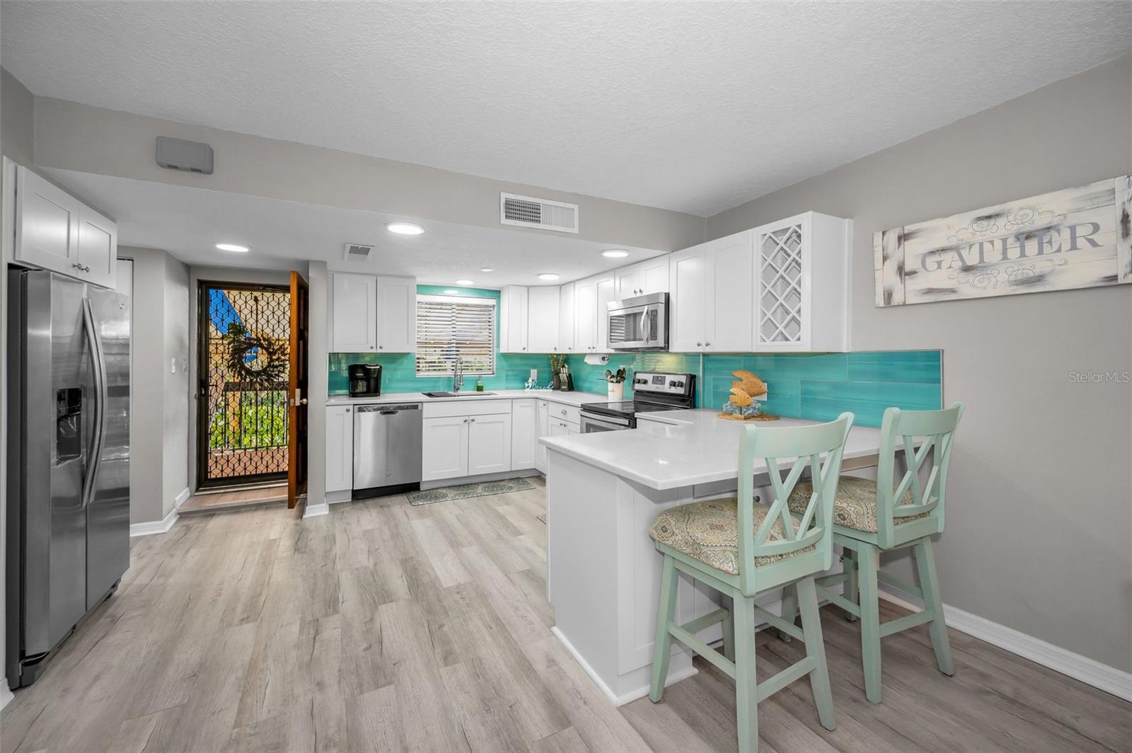 TARPON POINT CONDO - Residential
