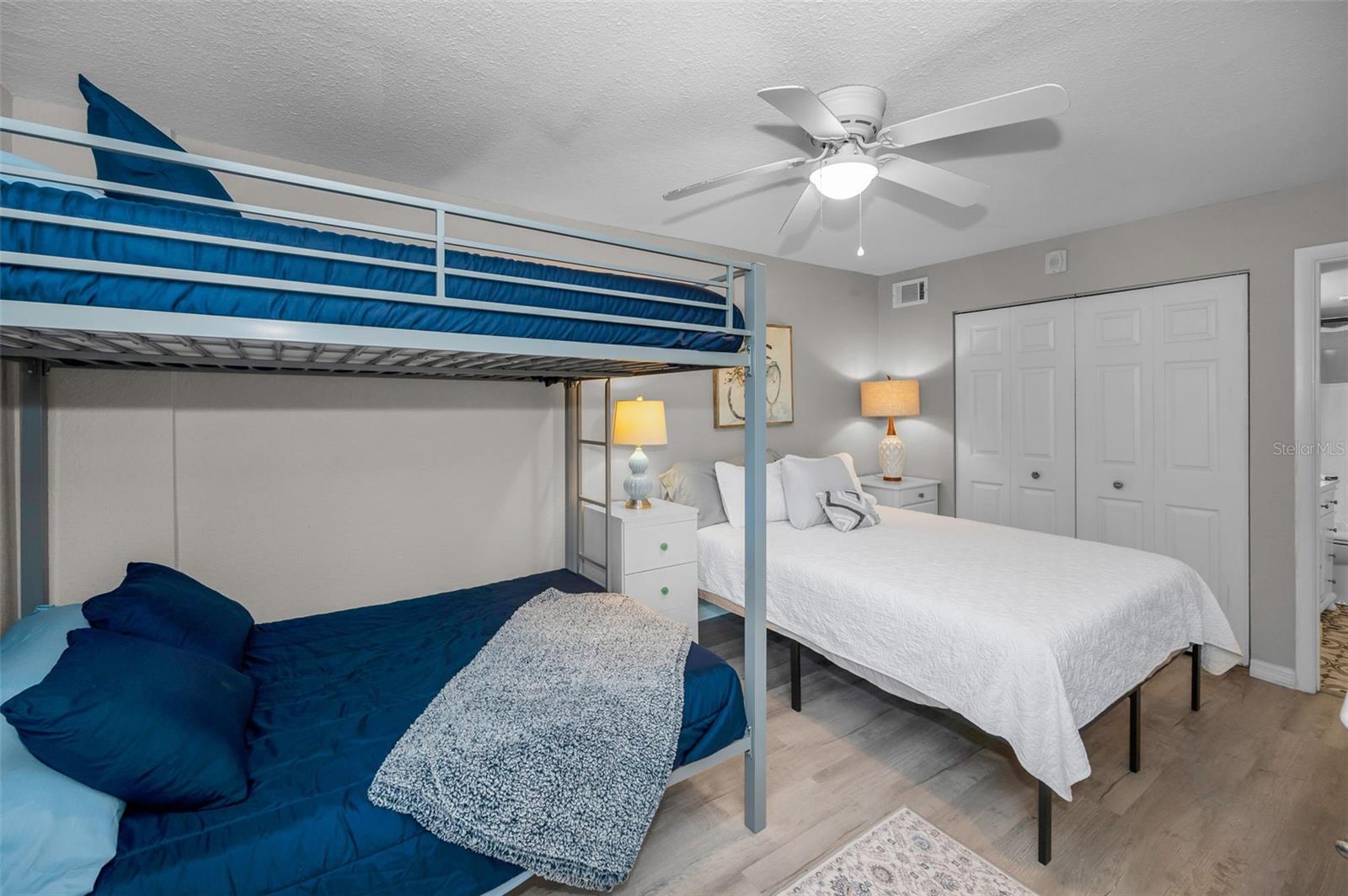 TARPON POINT CONDO - Residential