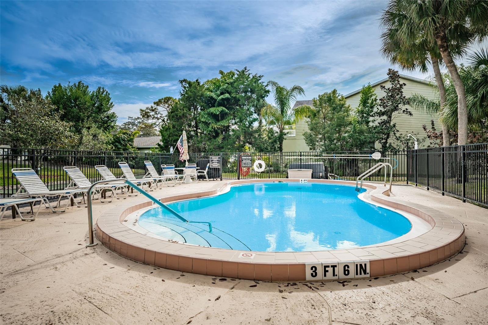 TARPON POINT CONDO - Residential