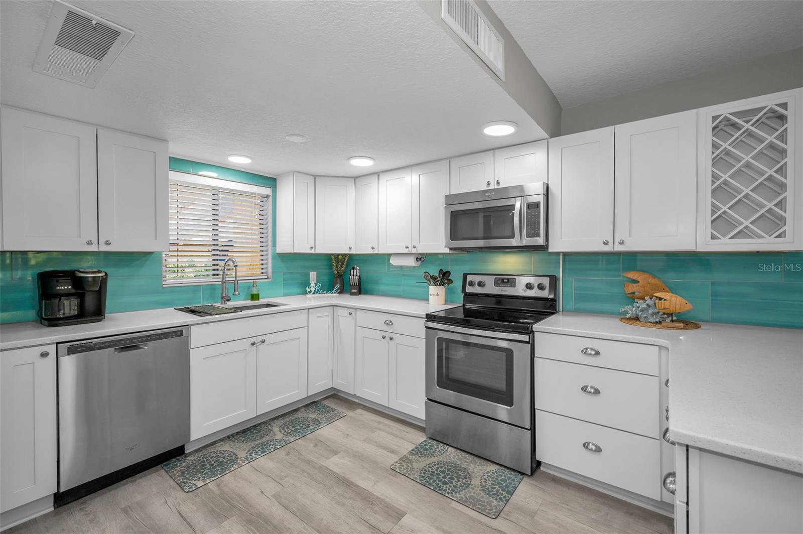 TARPON POINT CONDO - Residential