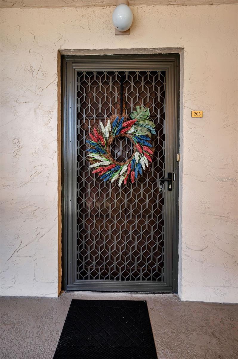 TARPON POINT CONDO - Residential