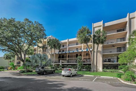 Photo of 203 Tarpon Point #203, Tarpon Springs, FL 34689 (MLS # TB8461745)