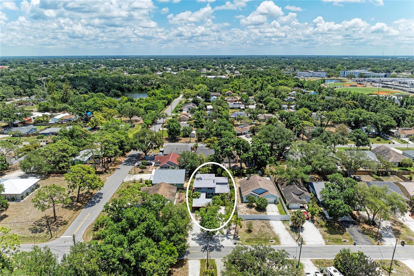 FLORA VILLA - Residential