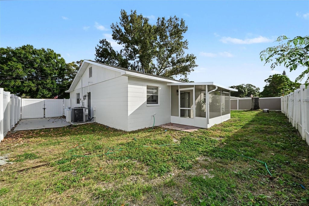 Photo of 230 Maple Avenue, Palm Harbor, FL 34684 (MLS # TB8561603)