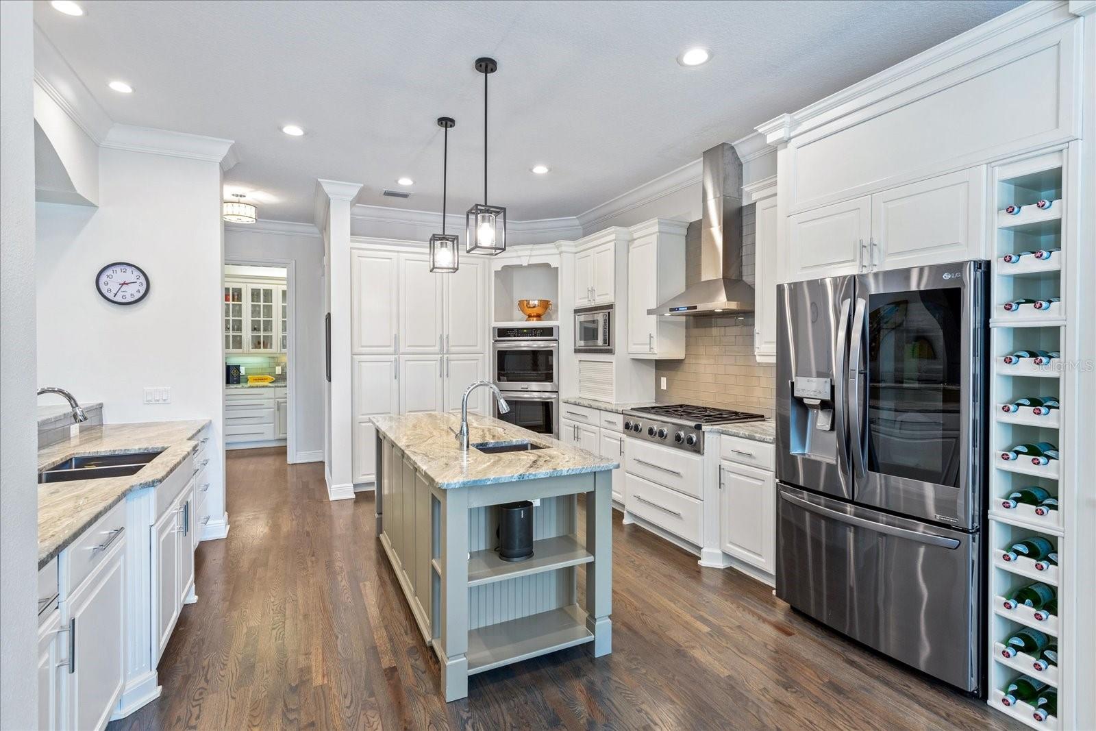 KEENES POINTE - Residential