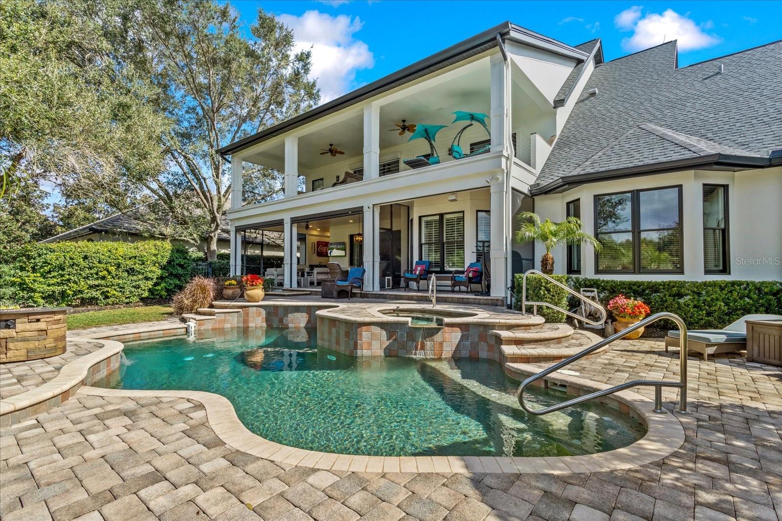 KEENES POINTE - Residential