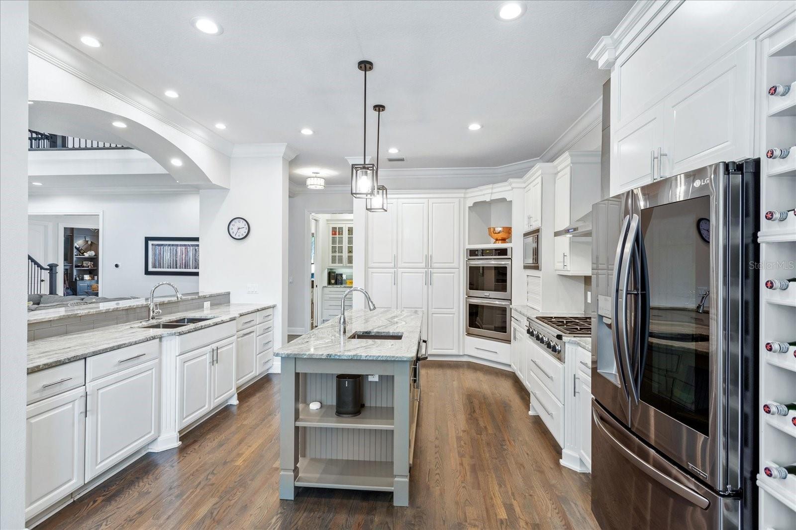 KEENES POINTE - Residential