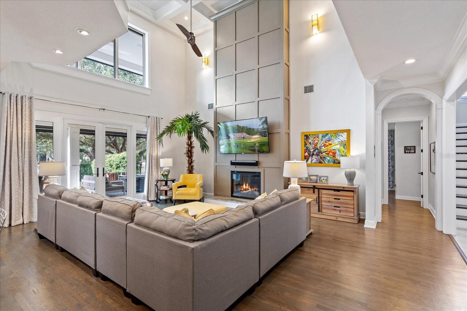 KEENES POINTE - Residential