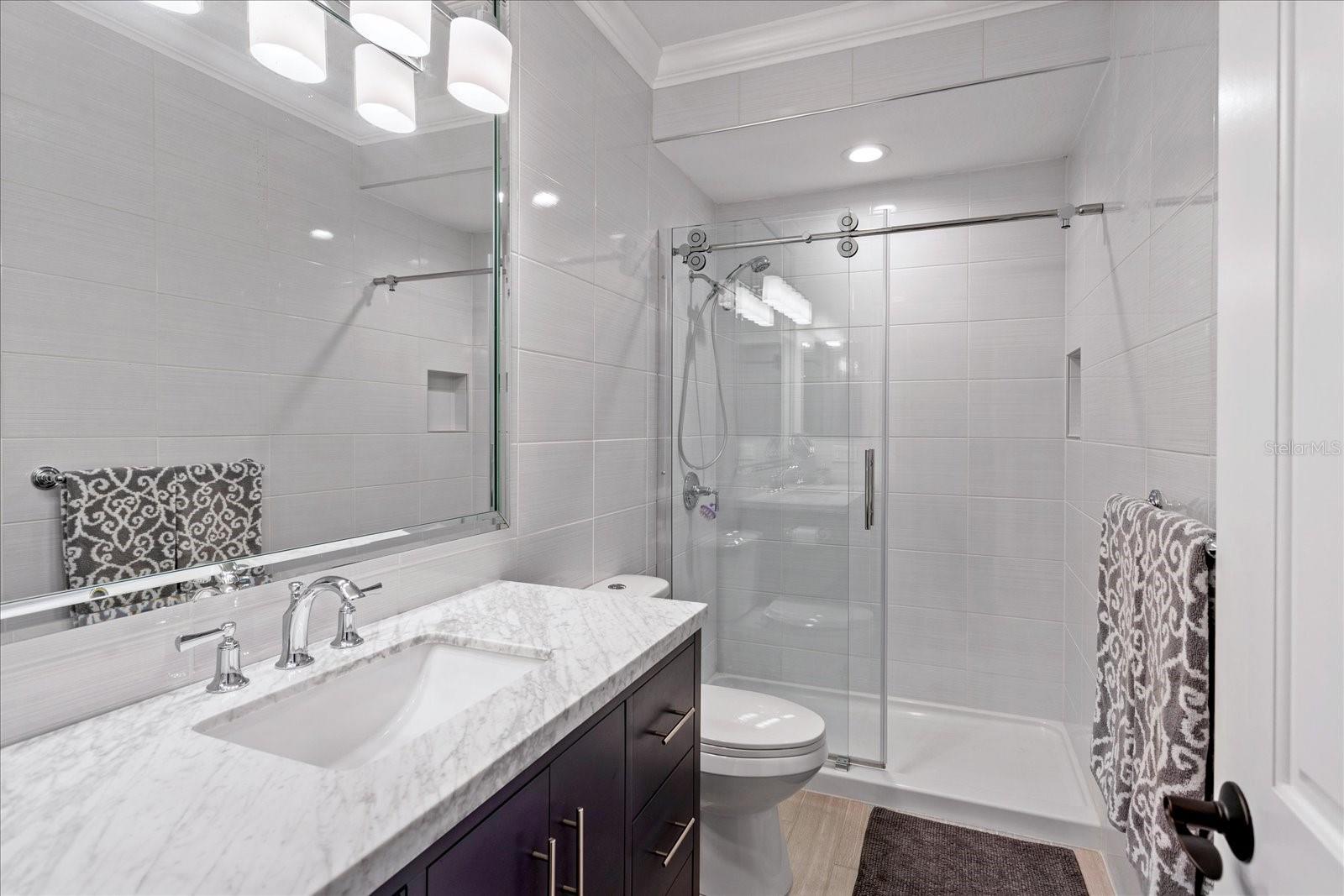 KEENES POINTE - Residential