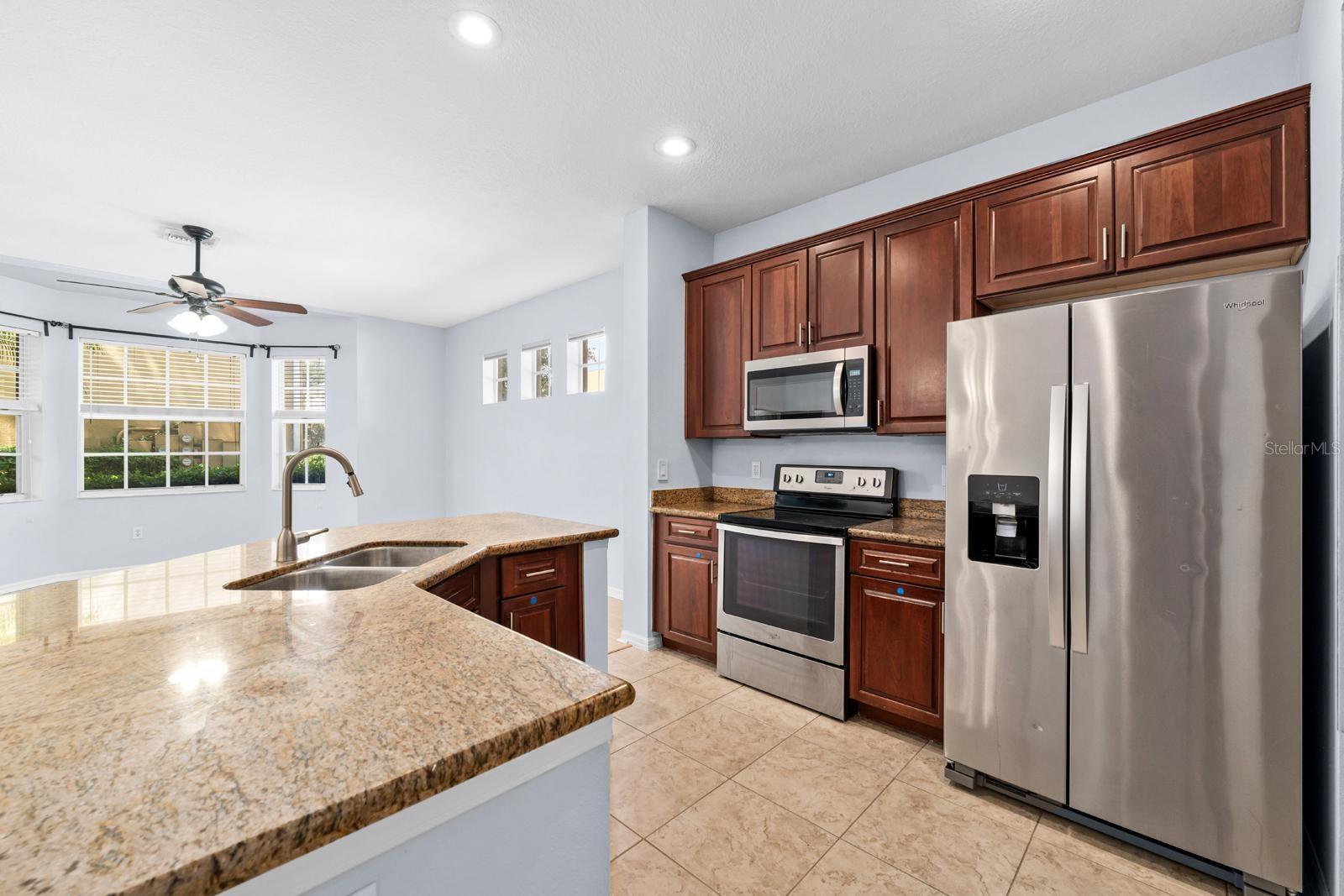 7435 ARLINGTON GROVE CIRCLE