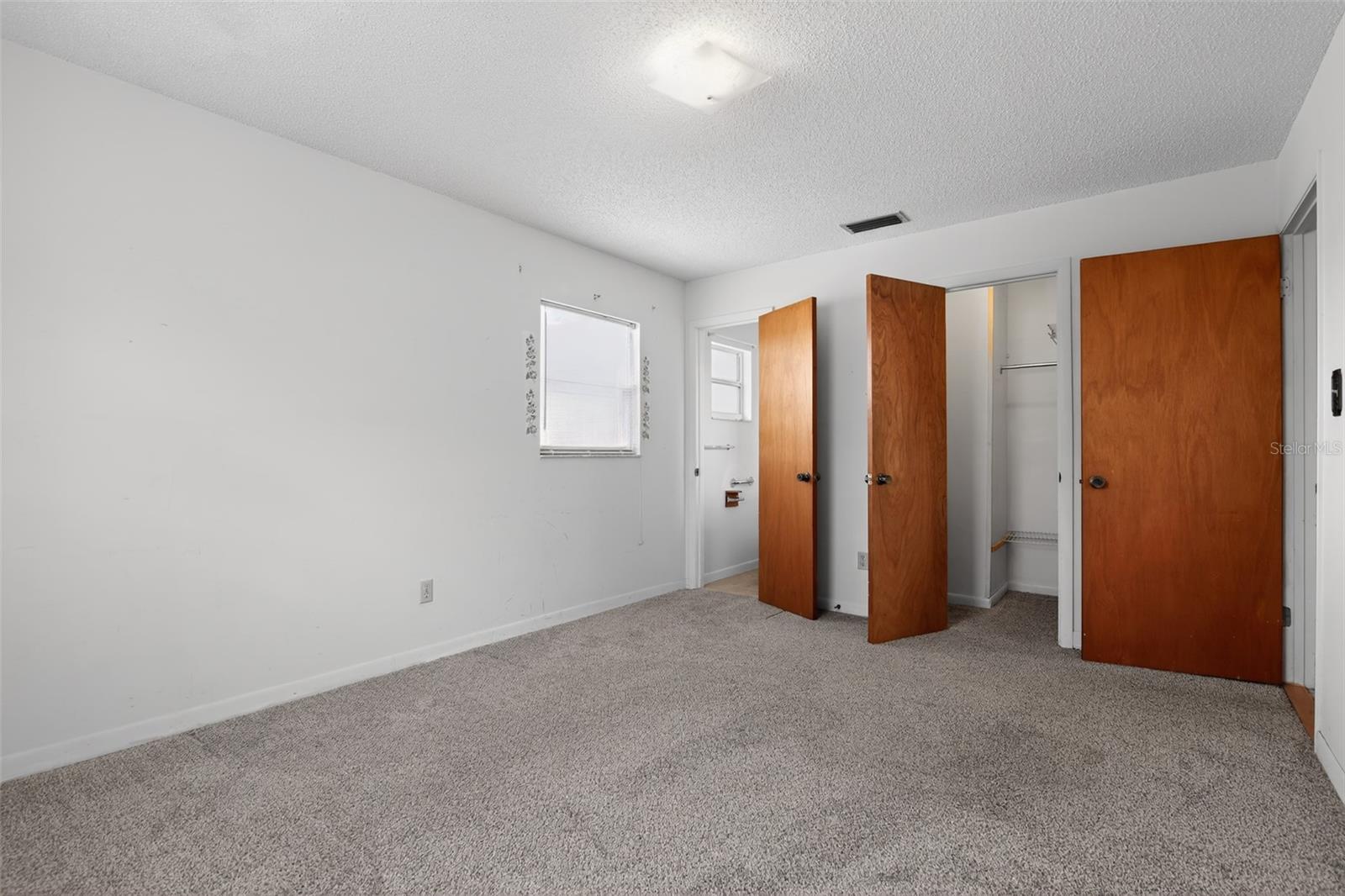 MARION OAKS UN 01 - Residential