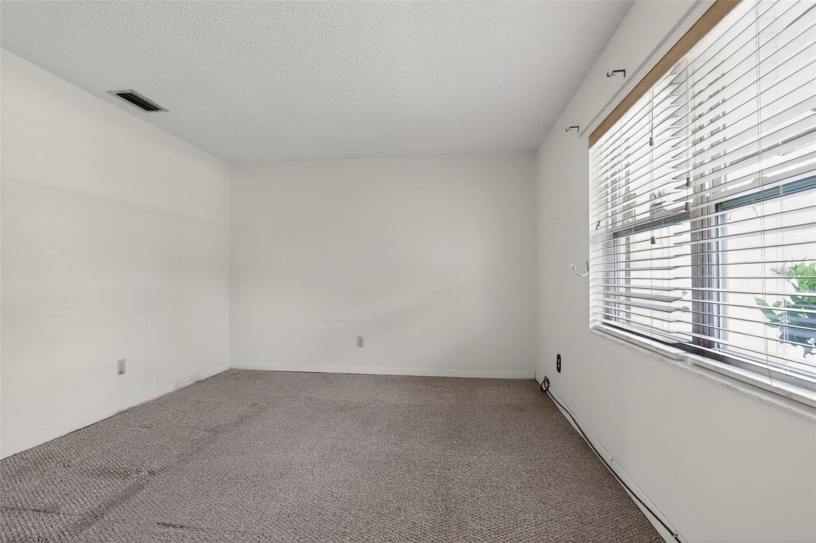 MARION OAKS UN 01 - Residential