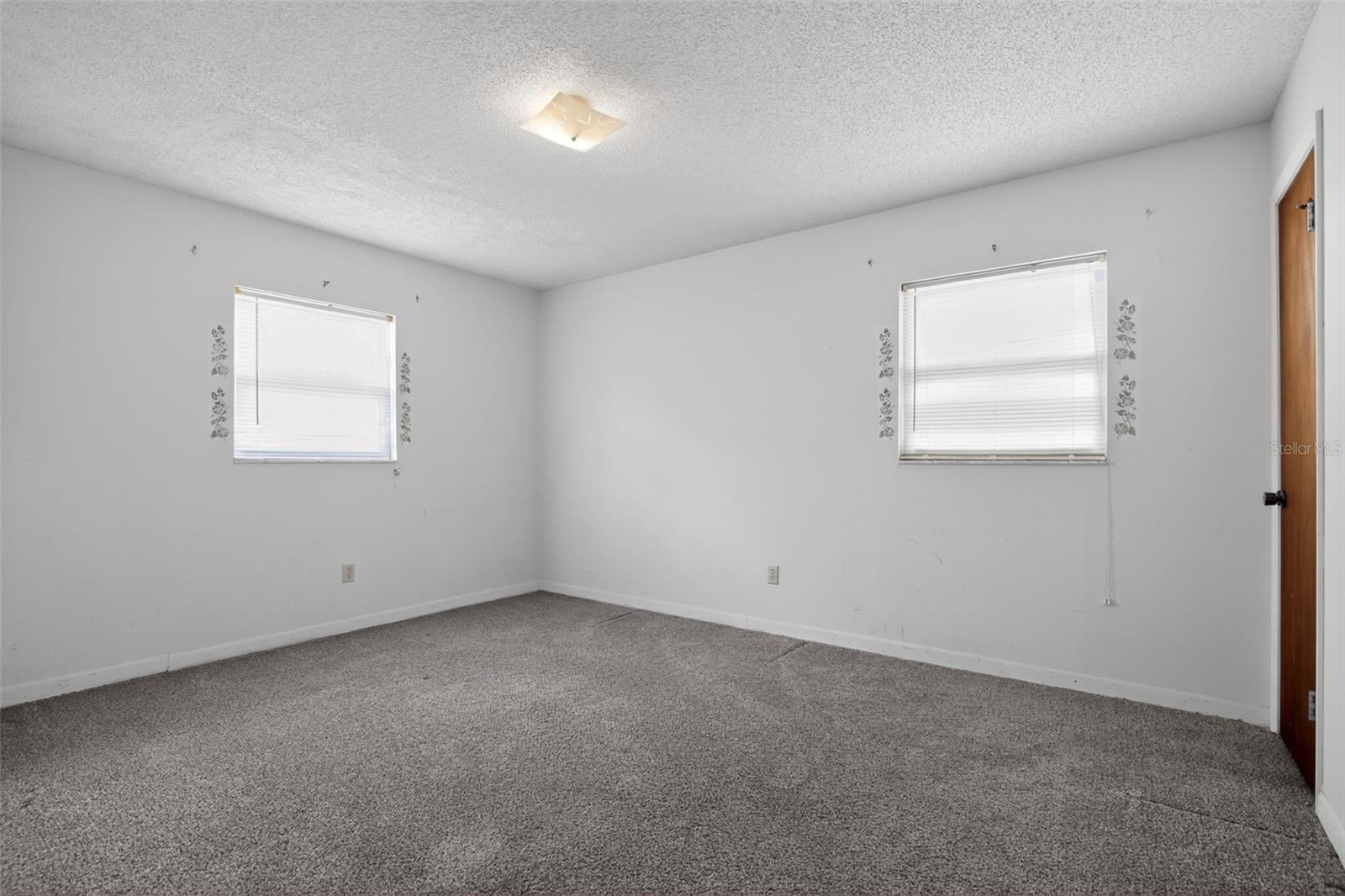 MARION OAKS UN 01 - Residential