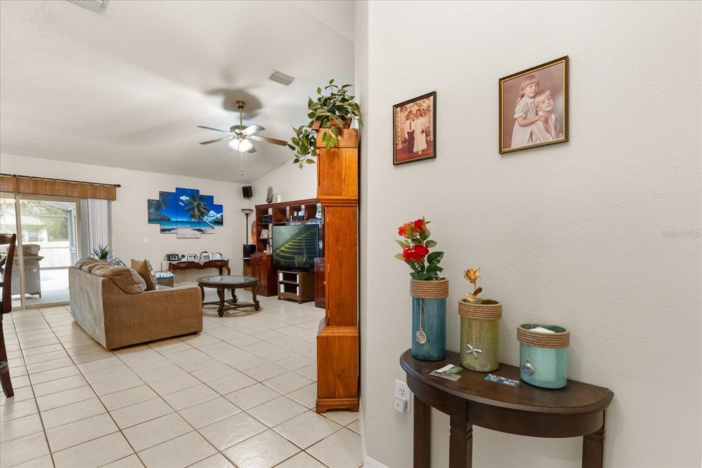 Photo of 4873 Chisholm Park Trail, Saint Cloud, FL 34771 (MLS # O6353043)