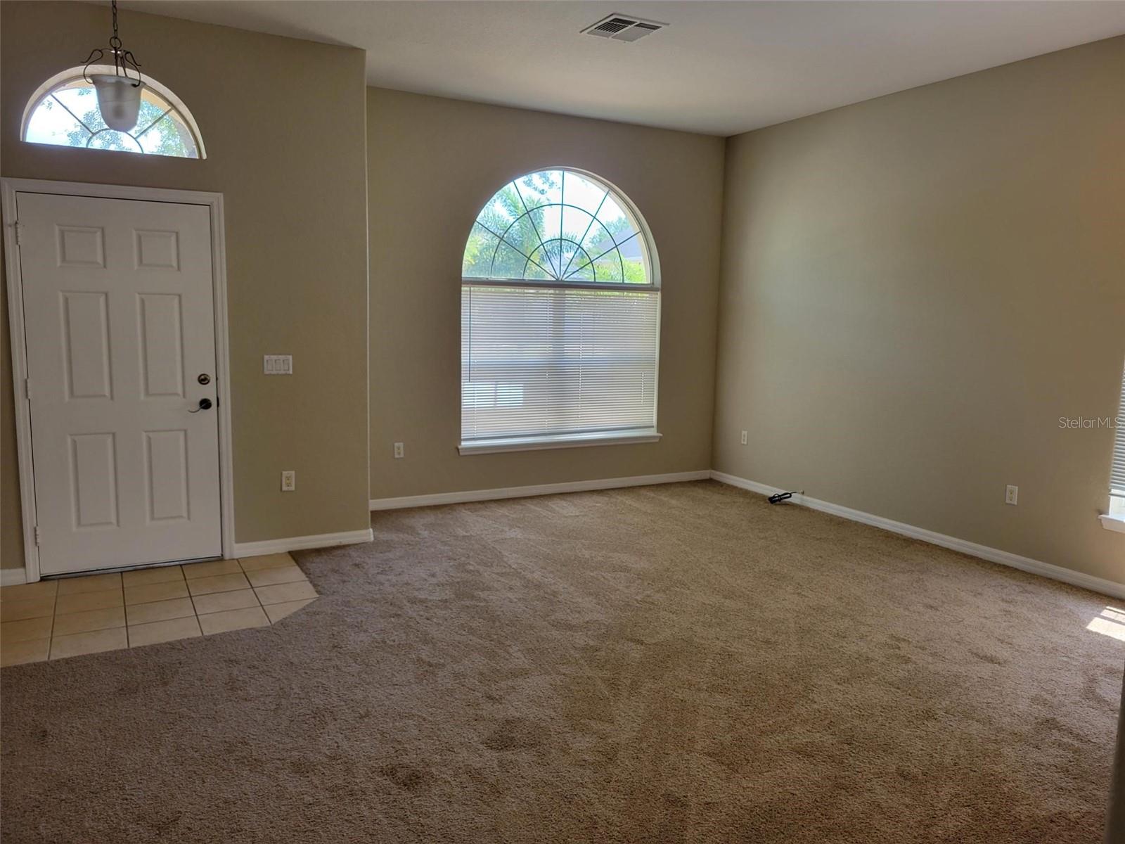 724 ANDALUSIA LOOP