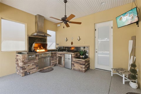 Tiny photo for 12128 Lakeshore Drive, Clermont, FL 34711 (MLS # O6409257)