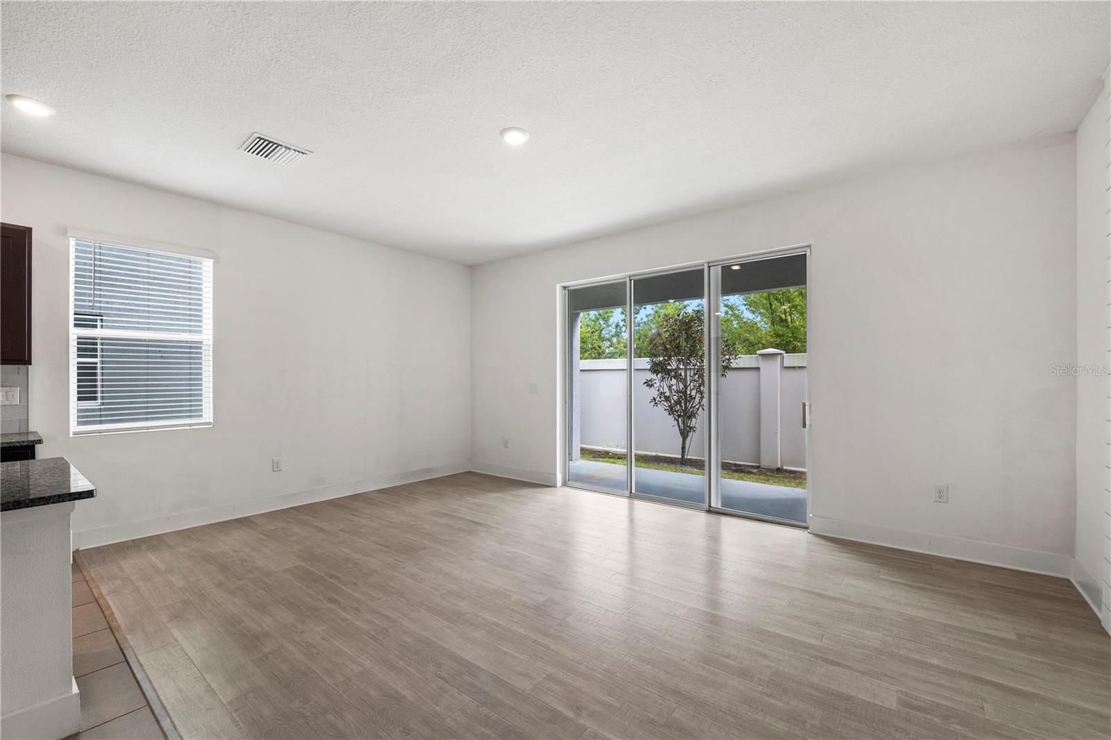 SOUTH BRANCH PRESERVE 1 - Residential Lease