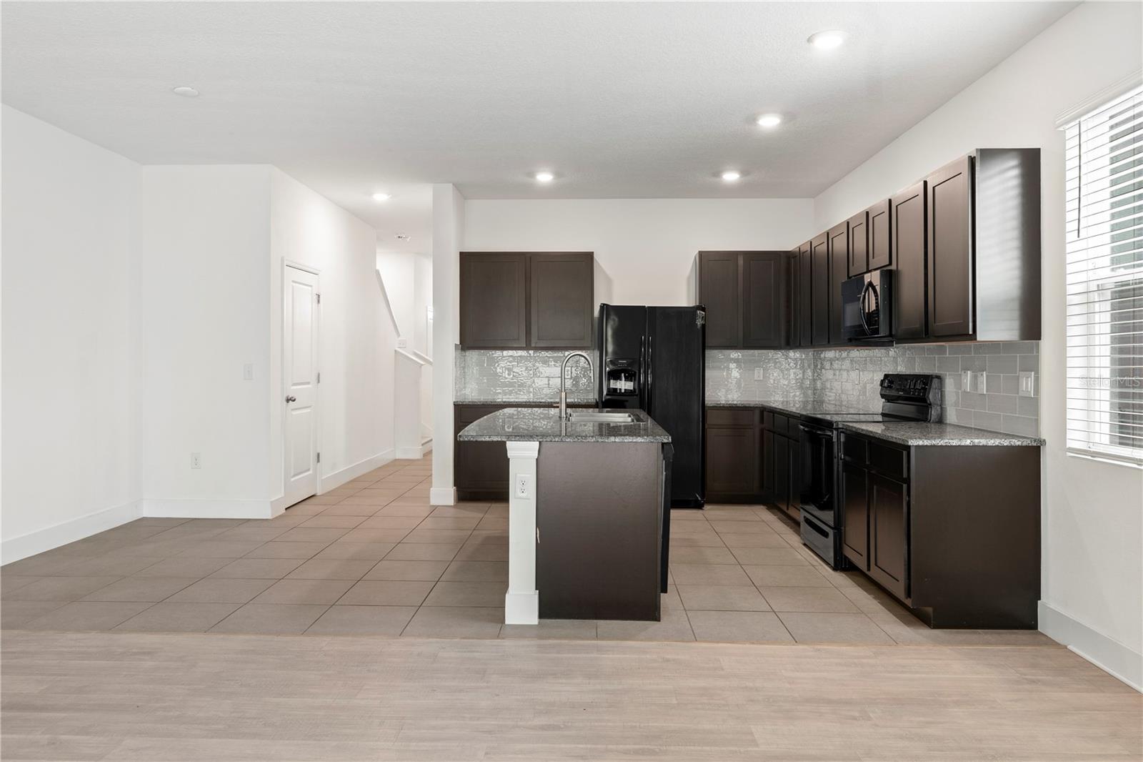 SOUTH BRANCH PRESERVE 1 - Residential Lease
