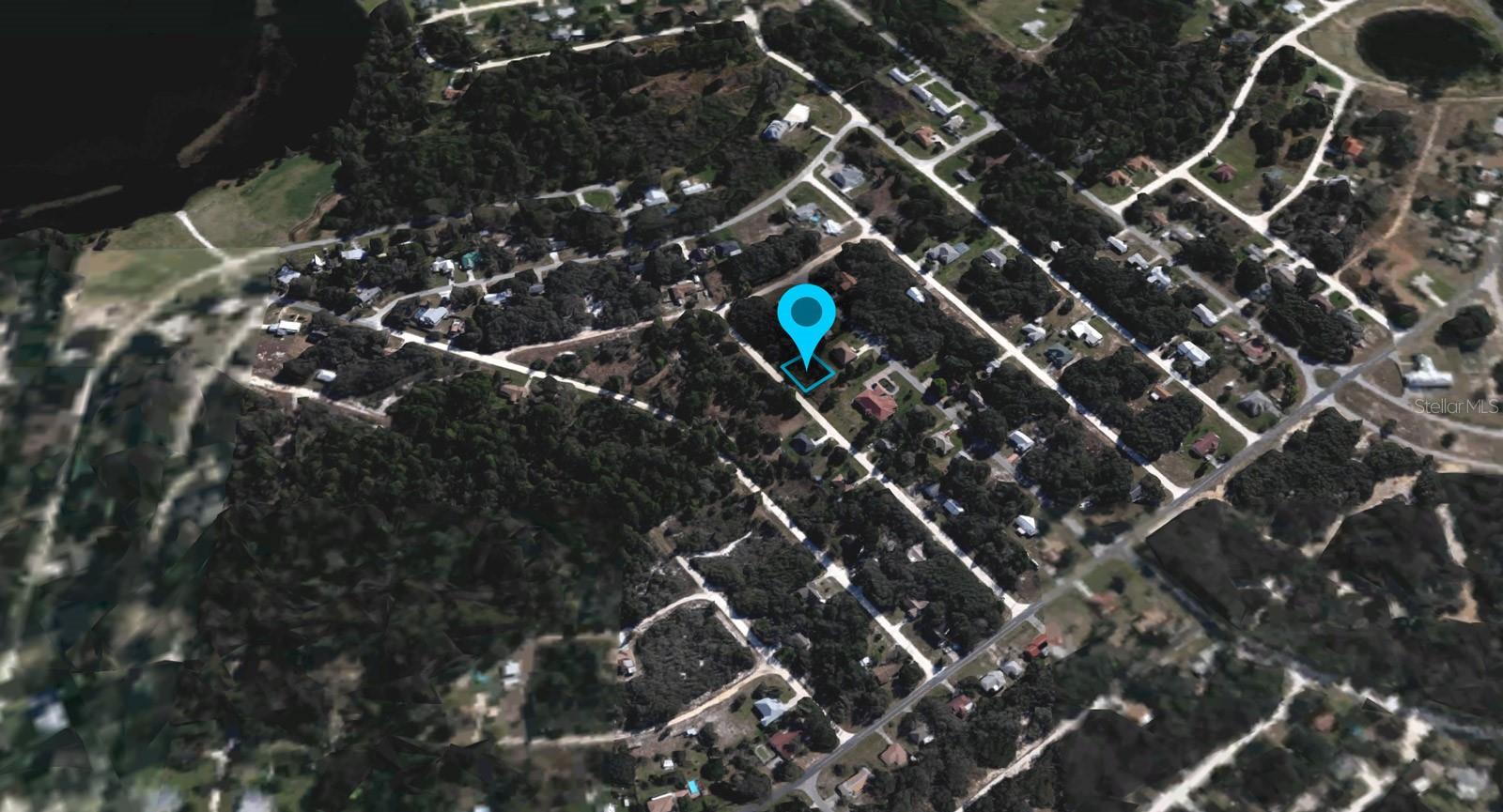 AVON PARK LAKES - Residential