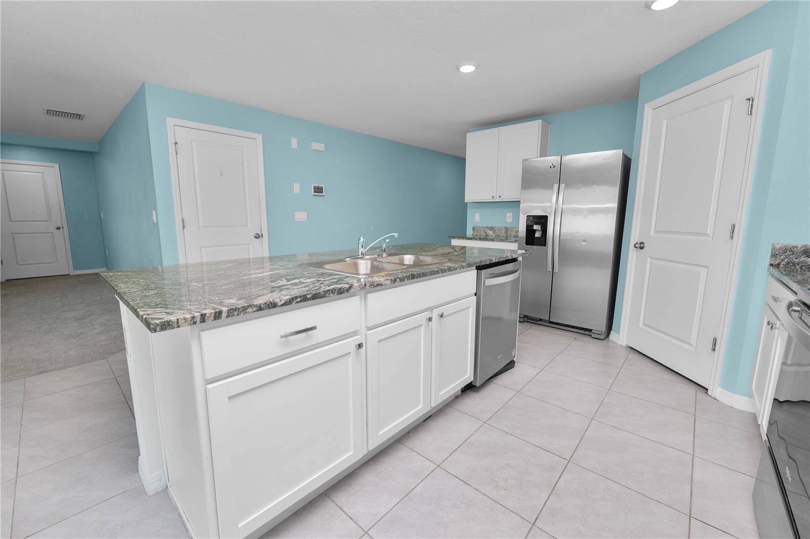 8009 SAIL CLOVER LANE
