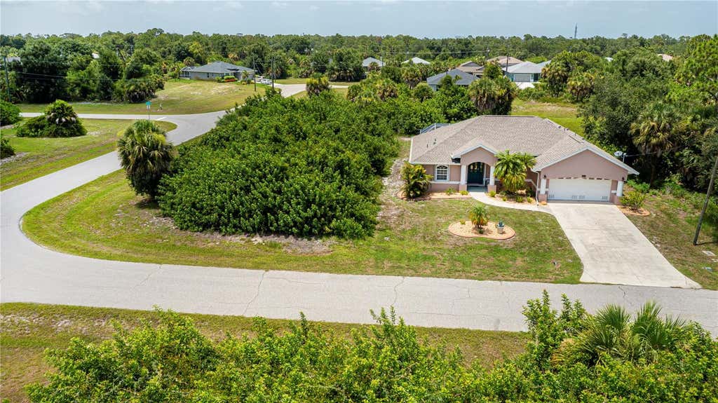 Photo of 113 Red Cedar Park, Rotonda West, FL 33947 (MLS # C7527544)