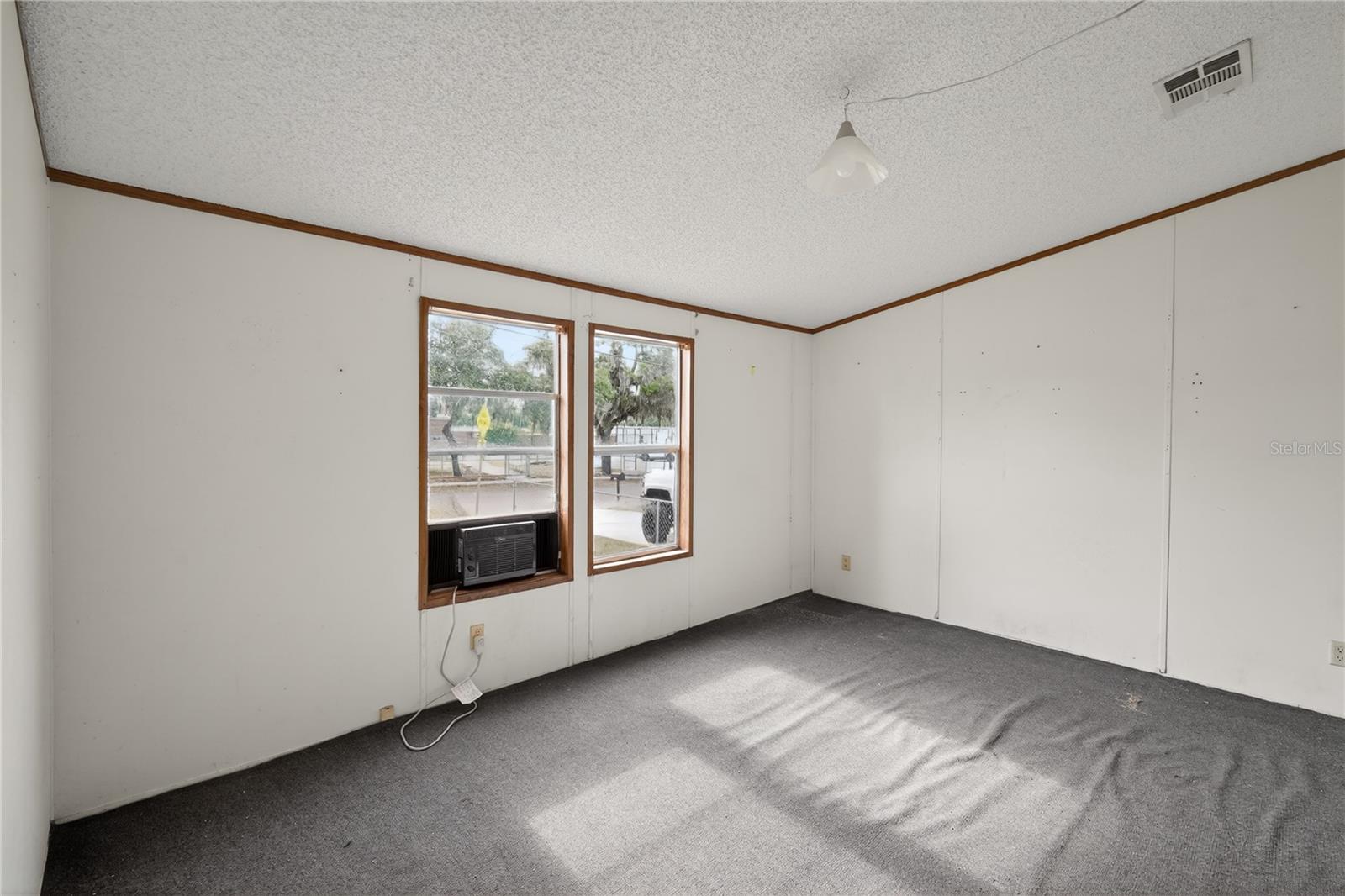 BRADFORD HEIGHTS - Residential
