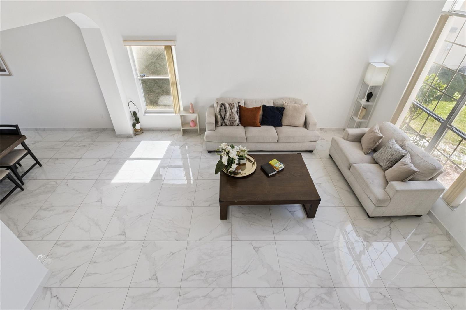 2676 PATRICIAN CIRCLE