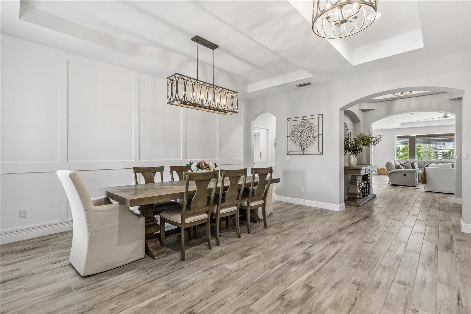 1169 FIELDSTONE CIRCLE