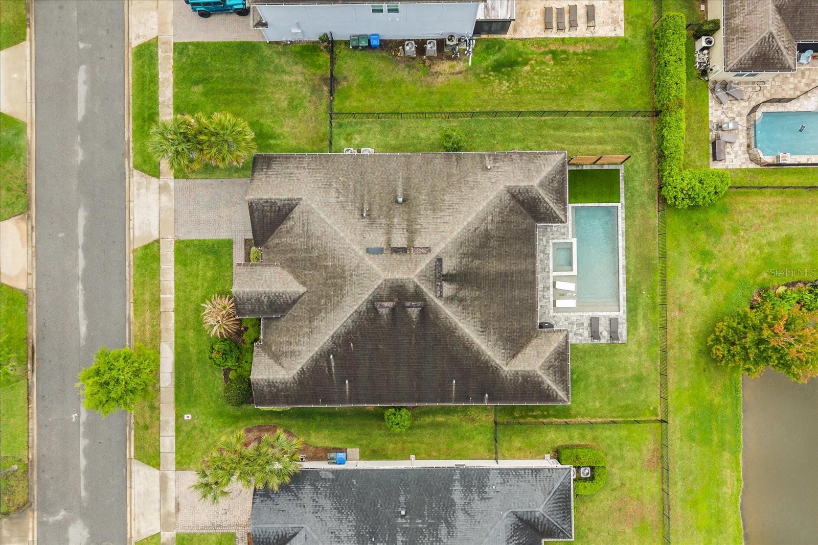 RETREAT AT LAKE CHARM - Residential