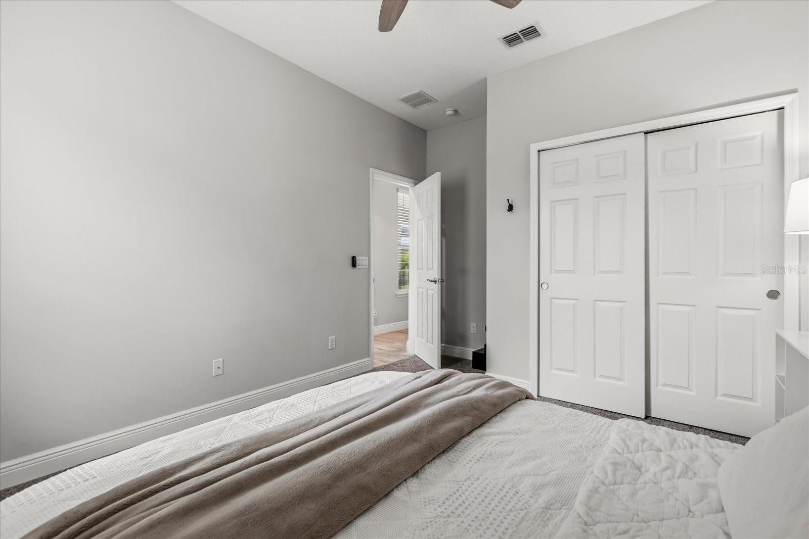 RETREAT AT LAKE CHARM - Residential