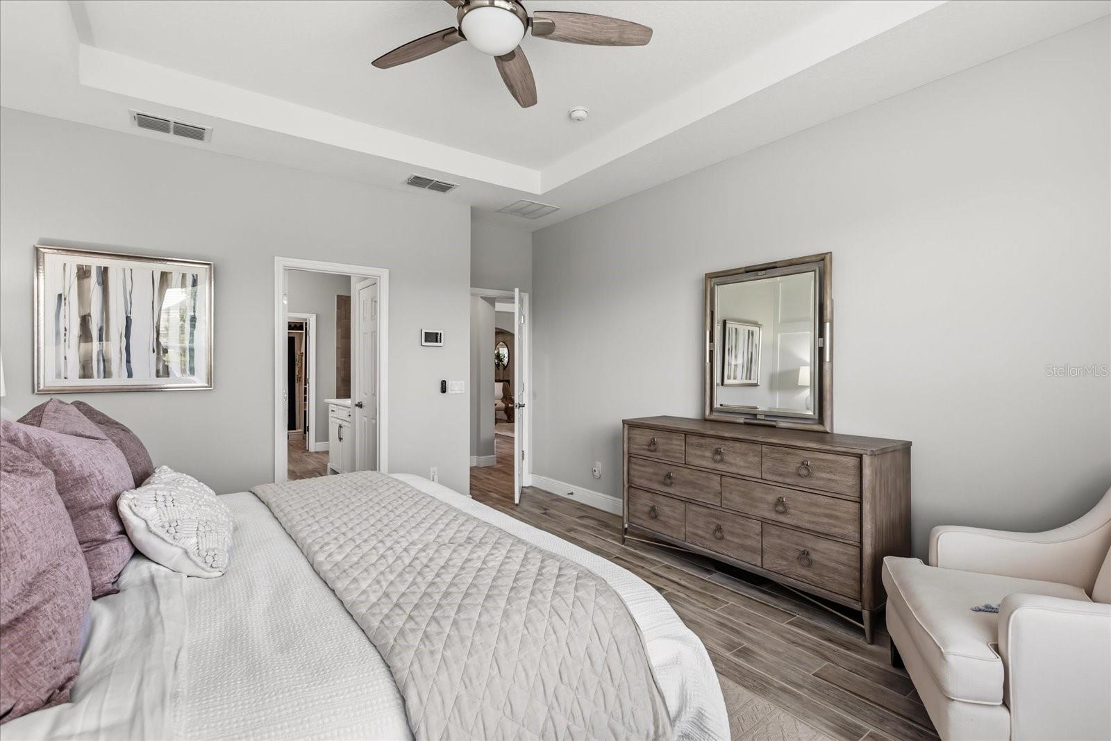 RETREAT AT LAKE CHARM - Residential