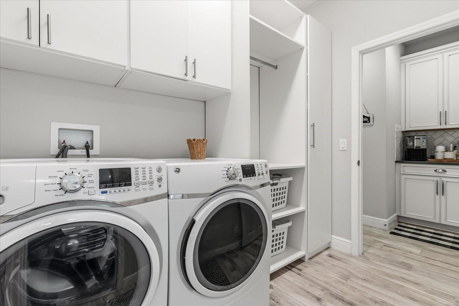 RETREAT AT LAKE CHARM - Residential