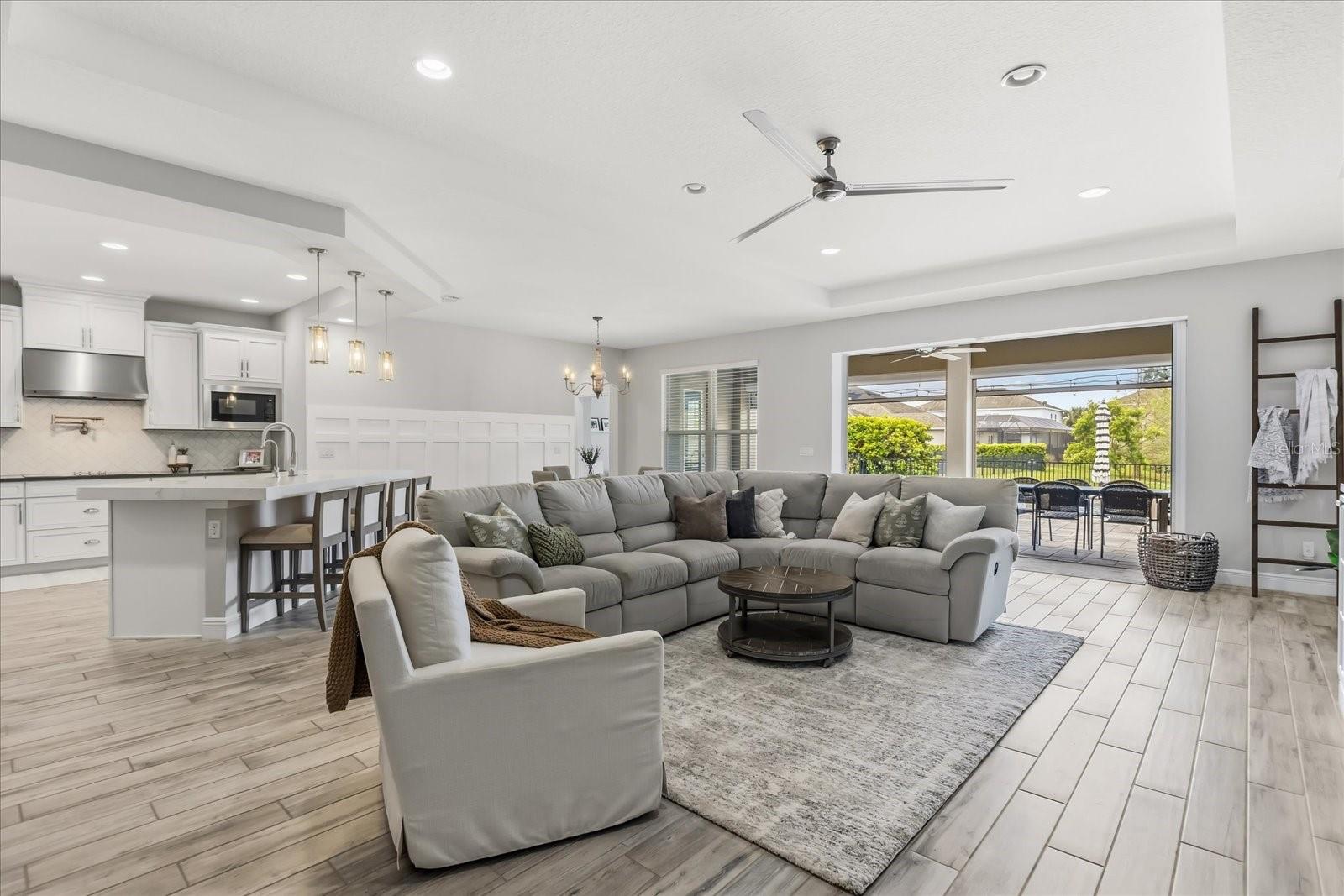 1169 FIELDSTONE CIRCLE