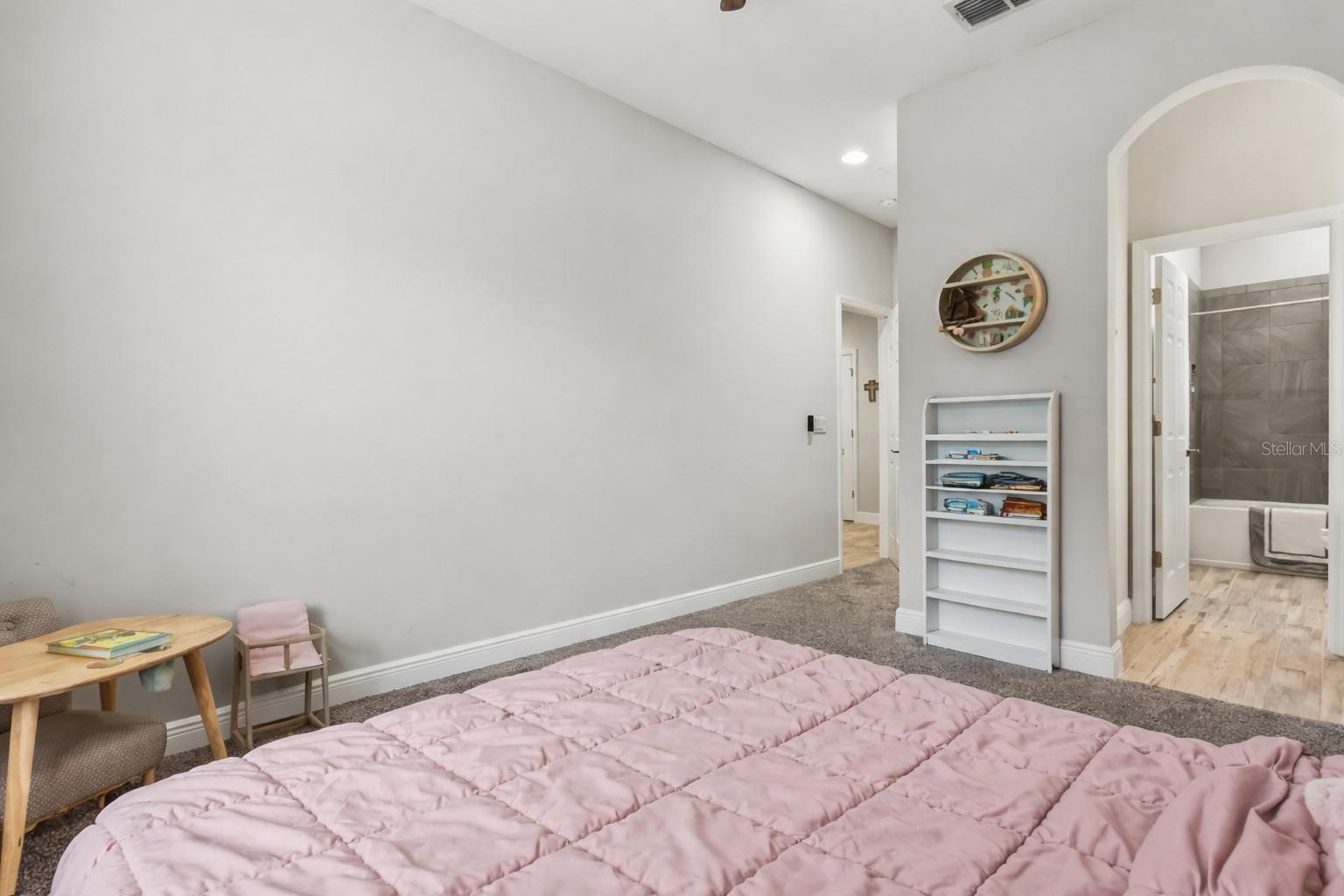 RETREAT AT LAKE CHARM - Residential