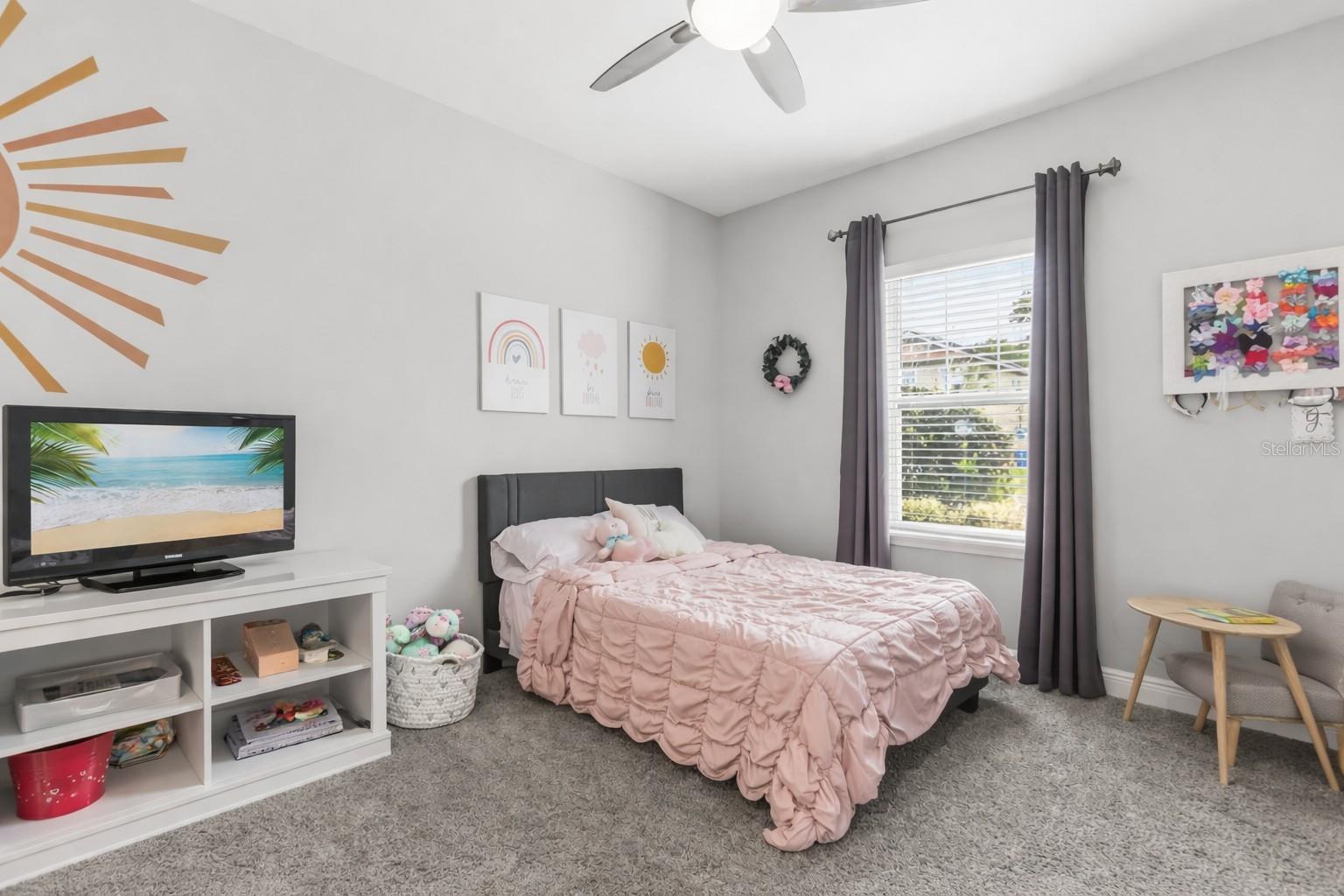 RETREAT AT LAKE CHARM - Residential