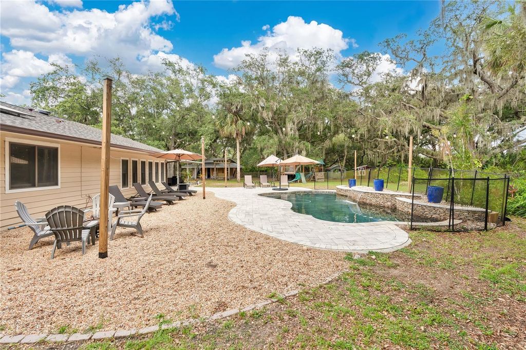 Photo of 4410 Mildred Bass Road, Saint Cloud, FL 34772 (MLS # S5139801)