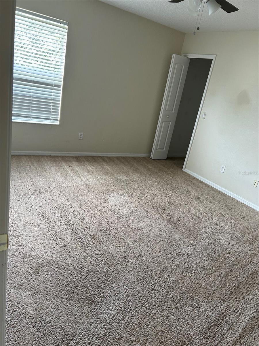 LIVE OAK RESERVE UNIT THREE - Residential Lease