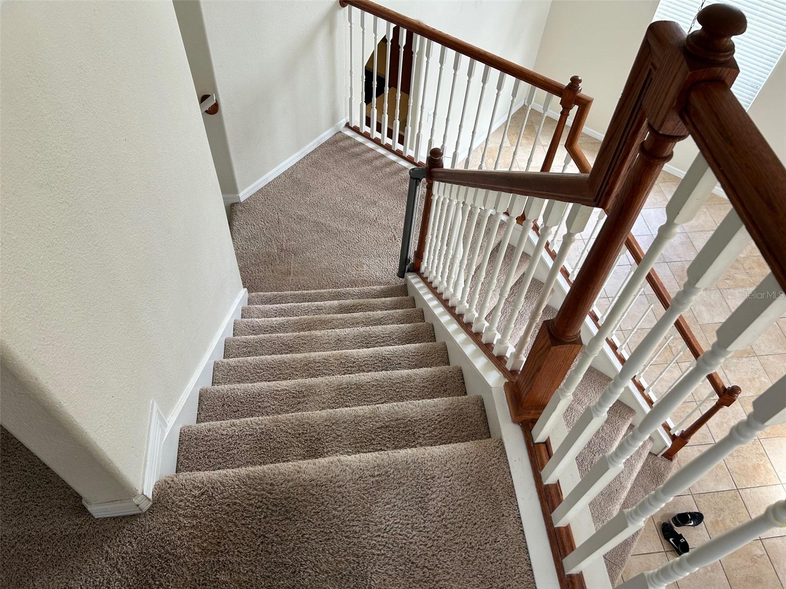 LIVE OAK RESERVE UNIT THREE - Residential Lease