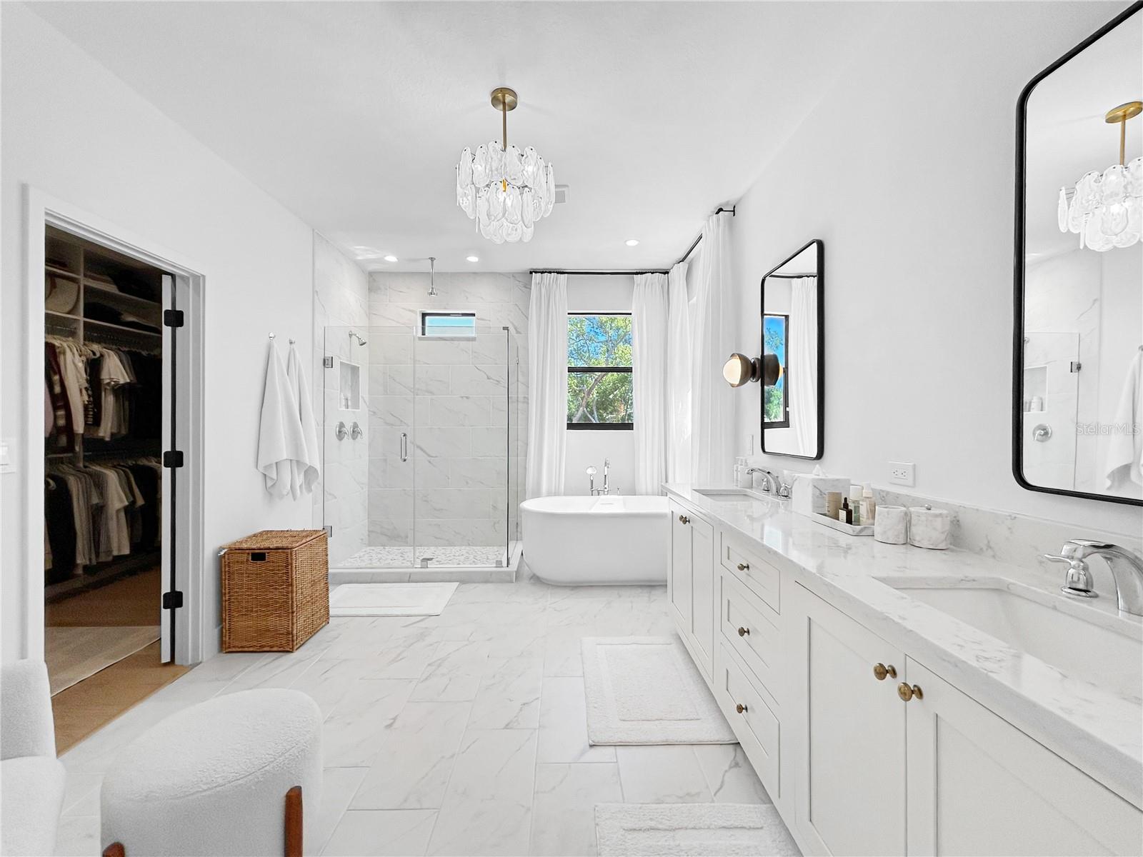 W E HAMNERS FOREST ACRES - Residential