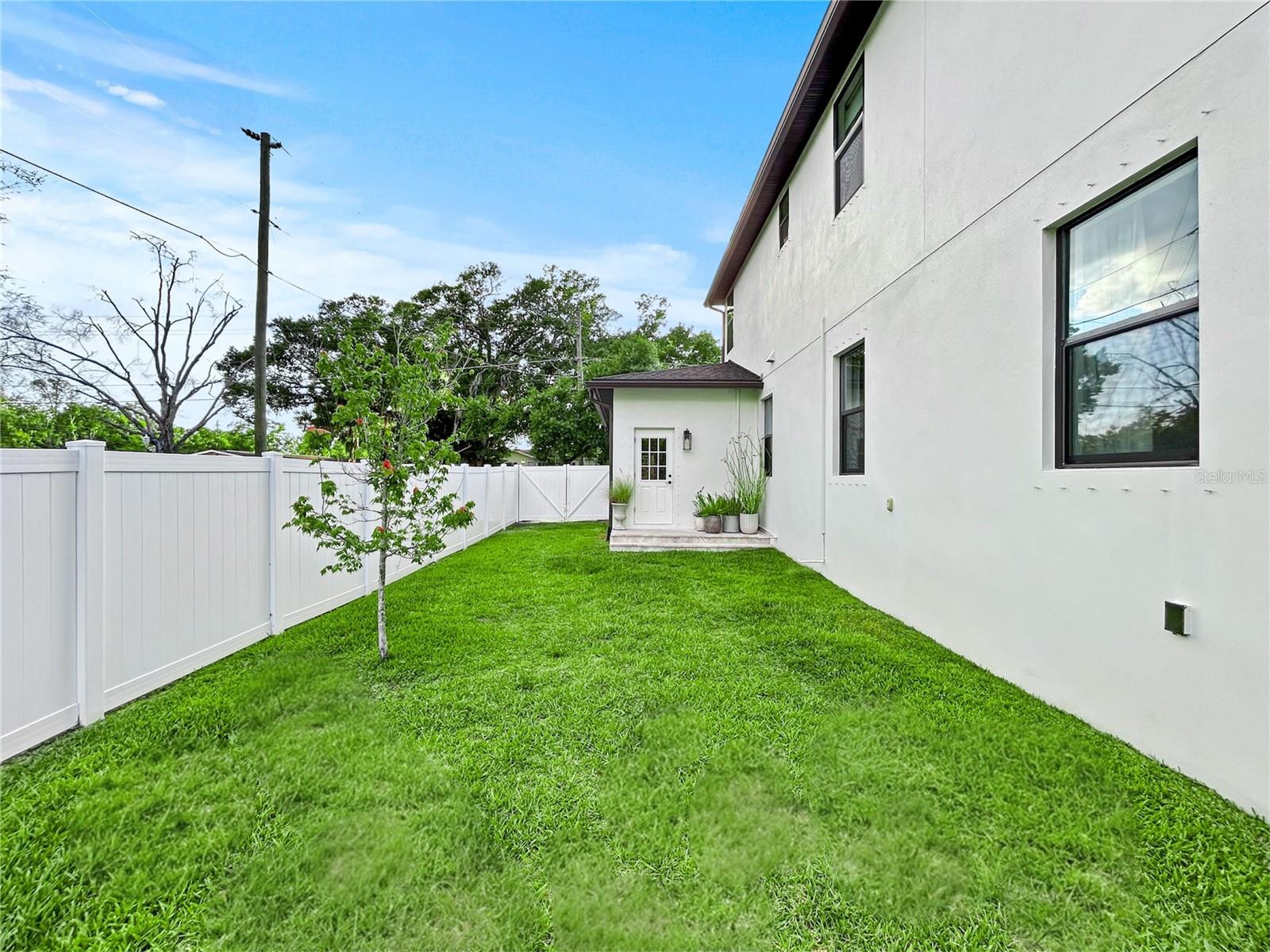 W E HAMNERS FOREST ACRES - Residential