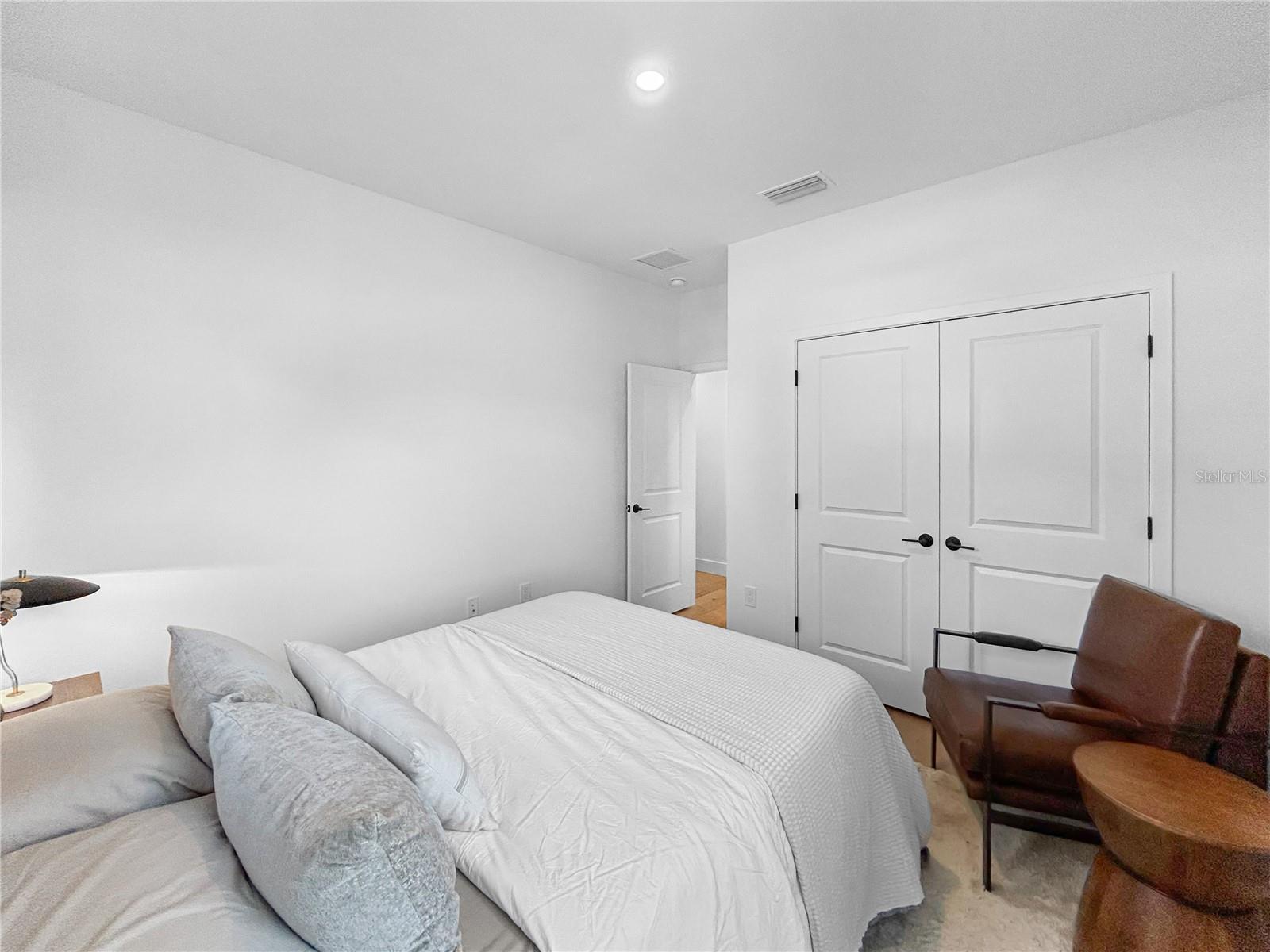 W E HAMNERS FOREST ACRES - Residential