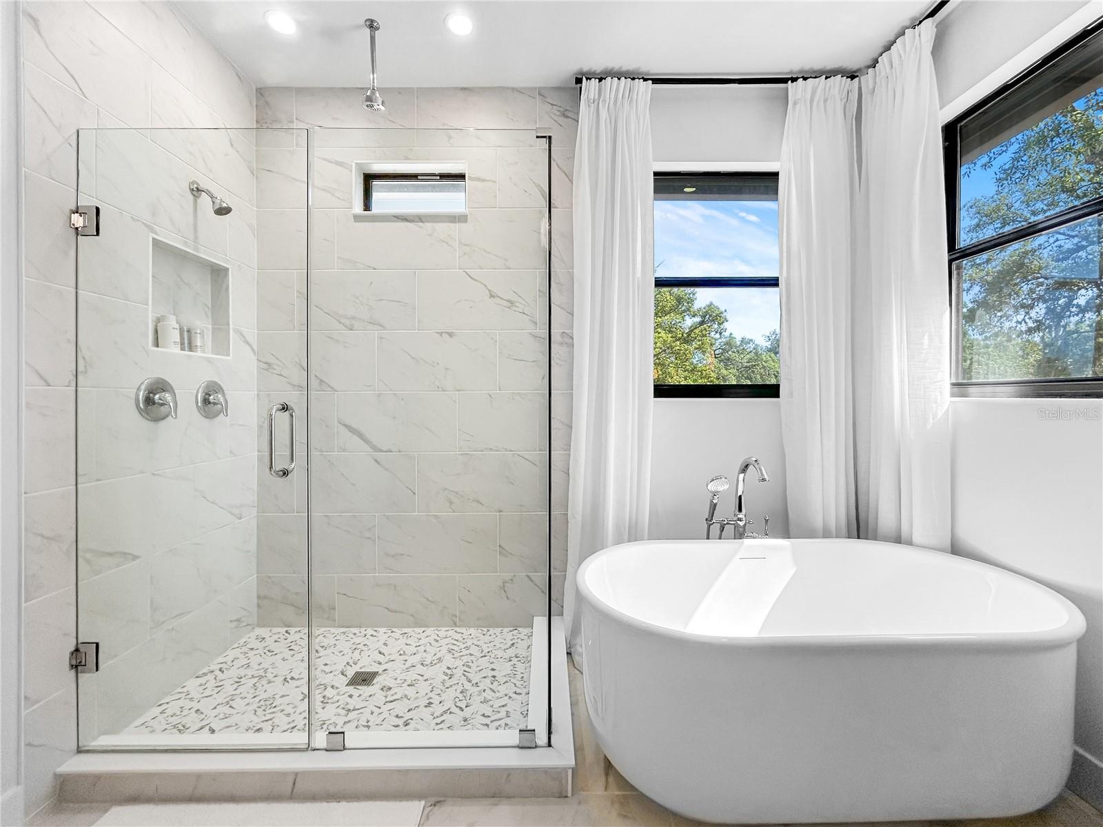 W E HAMNERS FOREST ACRES - Residential