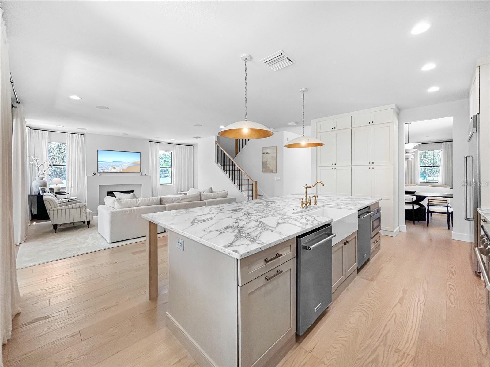 W E HAMNERS FOREST ACRES - Residential