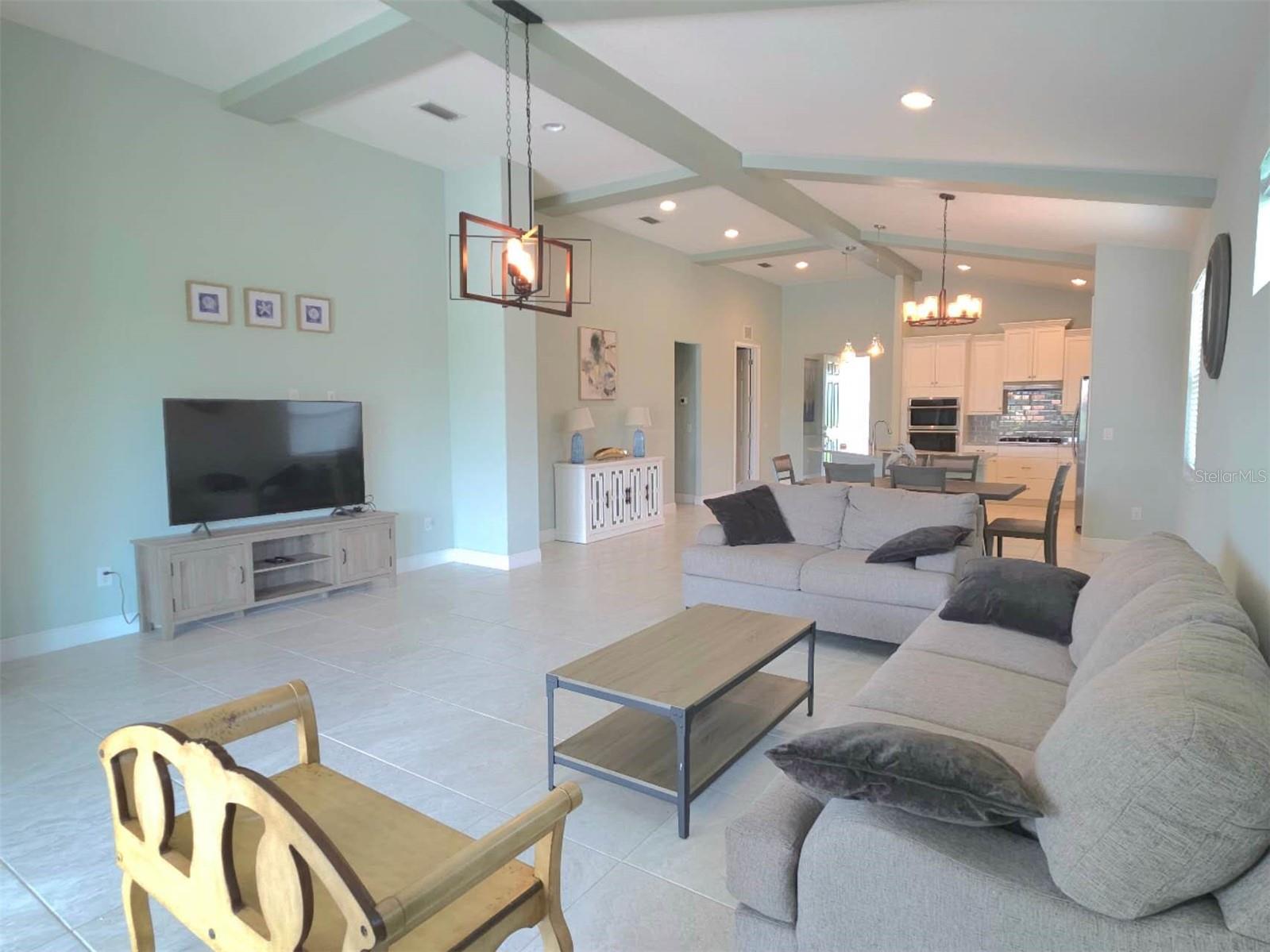 LEGENDS BAY - Residential Lease