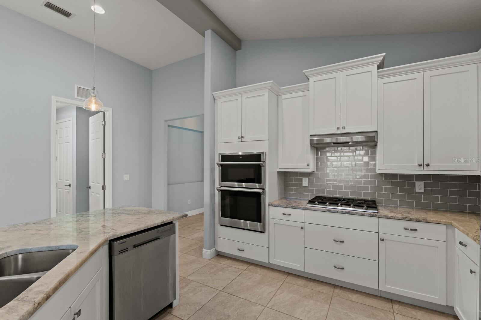 LEGENDS BAY - Residential Lease