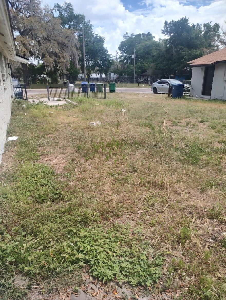 HILLSBOROUGH HEIGHTS EAST A RE - Residential Lease