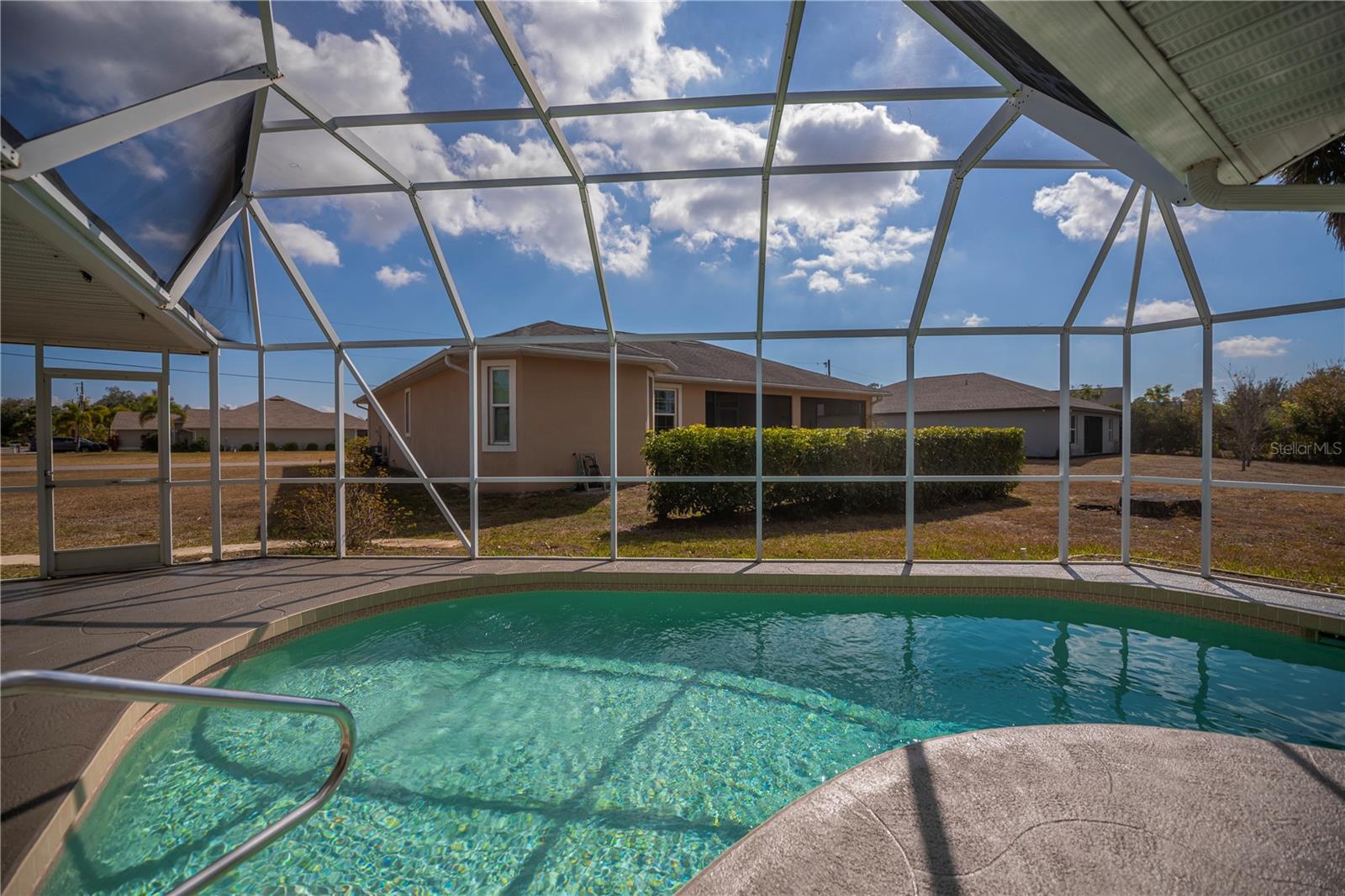 PUNTA GORDA ISLES SEC 20 - Residential