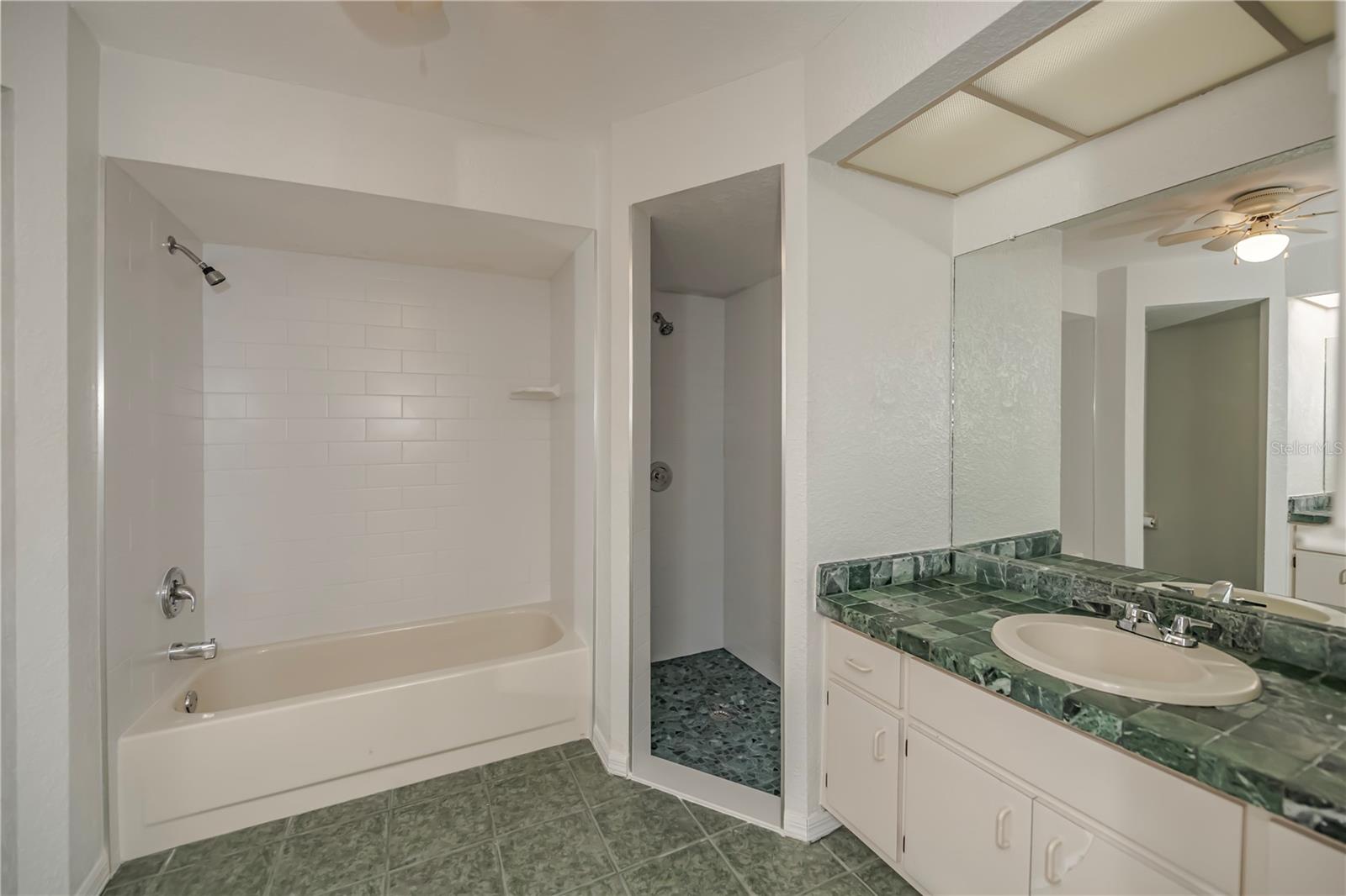 PUNTA GORDA ISLES SEC 20 - Residential