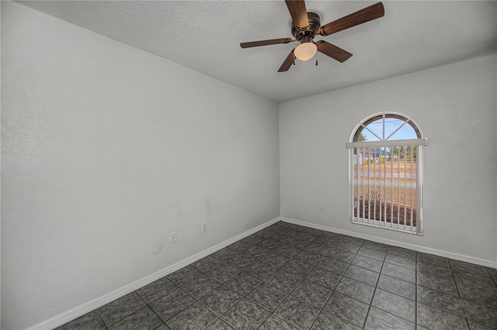 PUNTA GORDA ISLES SEC 20 - Residential